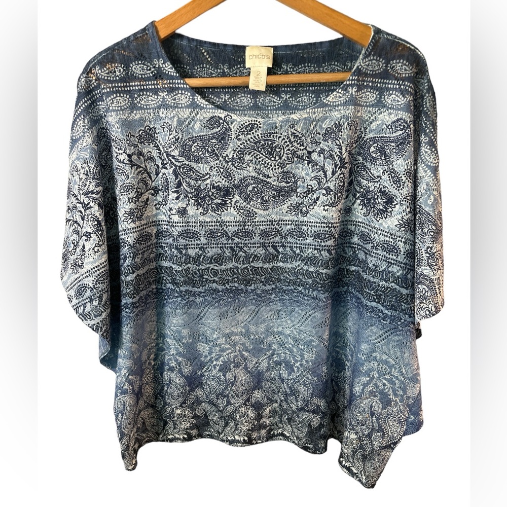 Chicos flutter short sleeve tee with paisley pattern (open knit) size 2